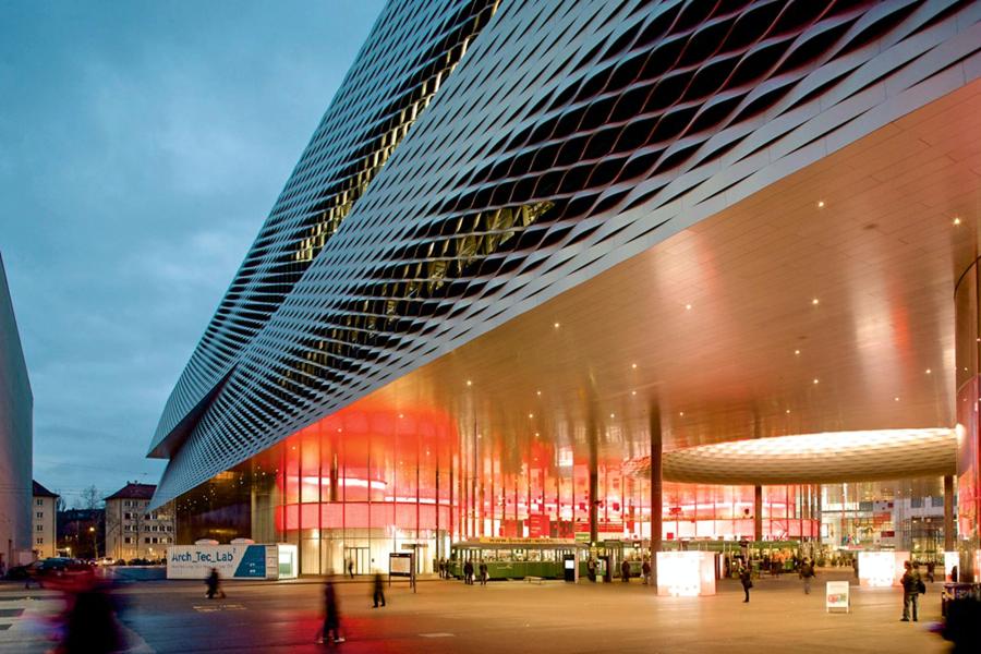 Foto 1 Recinto ferial basilea